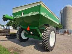 Killbros Model 1160 Grain Cart with Left Front Discharge, 14” Auger, Large 1000 PTO, Non Adjustable