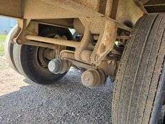 1982 Merritt 42’ Grain Trailer, 67” Sides, Spring Ride, Shur-lock Roll Tarp, 11R24.5 Tires, VIN: IMT