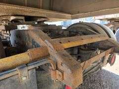 1990 Volvo Cab Over Semi Tractor, 452,999 Miles, 13 Speed Transmission, 11R22.5 Fronts and Rears, Ad