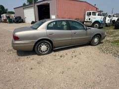 2003 Buick LeSabre Limited, 3.8L Engine, Automatic Transmission, Approx 180,000 Miles, Radio, Runs a