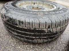 (4) 265/70R17 Tires on 6 Bolt Rims off 2003 Chevrolet Silverado, Buying All for One Money