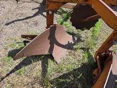 Allis Chalmers 3/16 Plow