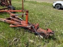 Melroe 420 Multiweeder, 30’, 4 Bar Harrow