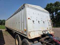 1979 Hobbs 42’ Hopper Bottom, 62” Sides, Ag Hoppers, Roll Tarp, 11R22.5 Tires, VIN: BLV973502