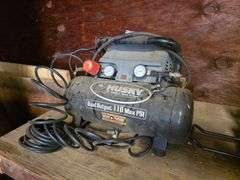 Huskee 2 Gallon Air Compressor, Dual Output, Untested