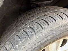 2008 GMC Acadia, 190K Miles, Runs but needs power steering pump and battery, Selling AS IS, VIN:1GKE