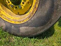 John Deere 3710 – 10 Bottom Onland Plow, Auto Reset with Coulters, Adjustable from 16” – 20” Widths,