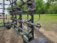 Summers 30’ Multi Weeder, S-Tine with 5 Bar Coil Tine Harrow, 14L-16.1 on 6 Bolt Rims, 9.5L-14 on 6 