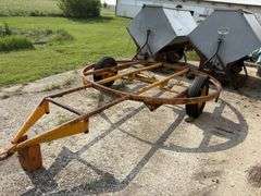 2 Wheel Trailer, with 8’ Dia Round Steel Deck Frame, (no deck), 14” Tires, no title