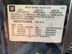 2008 GMC Acadia, 190K Miles, Runs but needs power steering pump and battery, Selling AS IS, VIN:1GKE