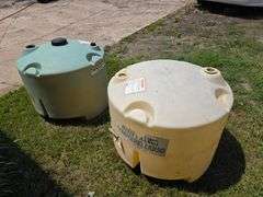 2 Poly Tanks, Approx 100 Gallons, Buying Both for One Money