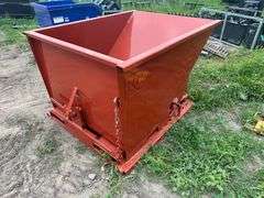 1.5 Yard Dumpster Pallet Fork Hookup, Self Dumping