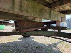 4 Wheel Trailer with Hydraulic Hoist, 8’ x 10’, Wood Floor, 6 Bolt Hubs