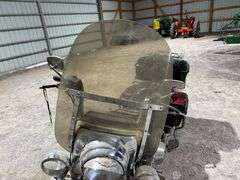1983 Harley Davidson Electra Glide Motorcycle, 17,129 Miles, Needs Battery, Clutch is Stuck, Will Ne