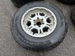 (4) 265/70R17 Tires on 6 Bolt Rims off 2003 Chevrolet Silverado, Buying All for One Money