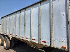 1982 Merritt 42’ Grain Trailer, 67” Sides, Spring Ride, Shur-lock Roll Tarp, 11R24.5 Tires, VIN: IMT