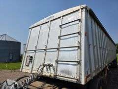 1982 Merritt 42’ Grain Trailer, 67” Sides, Spring Ride, Shur-lock Roll Tarp, 11R24.5 Tires, VIN: IMT