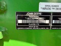 2014 John Deere 1770NT Planter, *Has 2021 Exact Emerge Update*, Hydraulic Downforce, 500 Gallon Liqu