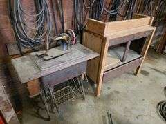 Singer Sewing Machine, Stand and Misc Wood Shelf
