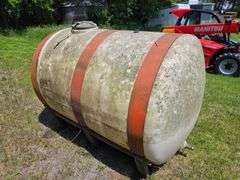 750 Gallon Poly Tank, Appears to be in Good Condition, But has not been used in a while