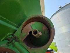 Killbros Model 1160 Grain Cart with Left Front Discharge, 14” Auger, Large 1000 PTO, Non Adjustable