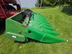 John Deere 9 Row 22” Corn Head with GVL Poly Snouts, Ear Saver, SN: 416939