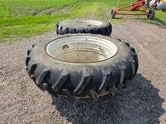 Hardi Navigator 1000 Sprayer, 100’ Boom, 1000 Gallon Poly Tank, 13.6x38 Tires with Duals, Hydraulic