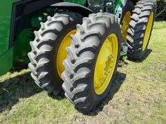 2021 John Deere 8R340 MFWD Tractor, 959 Hours, E23 Power Shift Transmission, ILS, Ultimate Comfort C