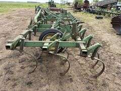 John Deere 1100 Mounted Field Cultivator, 21’, Folding Wings, (2) Gauge Wheels, * Will have good cyl
