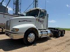 2007 International 9400 Day Cab Semi, 442,458 Miles, Cummins ISX 15 Engine, 10 Speed Transmission, 2