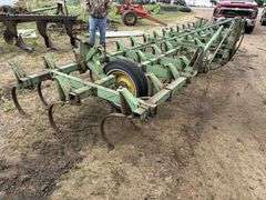 John Deere 1100 Mounted Field Cultivator, 21’, Folding Wings, (2) Gauge Wheels, * Will have good cyl