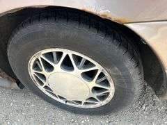 2003 Buick LeSabre Limited, 3.8L Engine, Automatic Transmission, Approx 180,000 Miles, Radio, Runs a