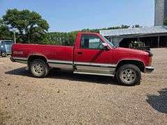 1991 Chevrolet Silverado 1500, 4x4, Single Cab Pickup with 8’ Box, V8 Engine, 5 Speed Manual Transmi