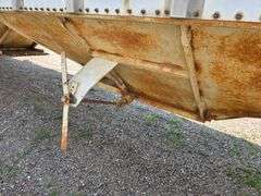 1982 Merritt 42’ Grain Trailer, 67” Sides, Spring Ride, Shur-lock Roll Tarp, 11R24.5 Tires, VIN: IMT