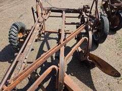 Allis Chalmers 3/16 Pull Type Plow