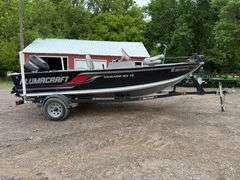 2009 Alumacraft Navigator 165CS 16’ Boat, 90HP Mercury Outboard, 2 Stroke, Minn Kota Trolling Motor,