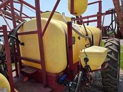 Hardi Navigator 1000 Sprayer, 100’ Boom, 1000 Gallon Poly Tank, 13.6x38 Tires with Duals, Hydraulic