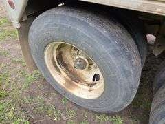 1979 Wilson 42’ Grain Trailer, Aluminum Sides, 11R24.5 Tires, Spring Ride, Roll Tarp, Model: AGH-500