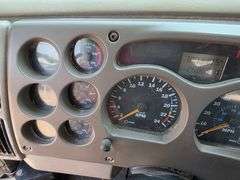 2000 Mack Vision 600 Day Cab Semi, 708,319 Miles, Eaton Fuller Automatic Transmission, Jake Brake, P