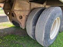 1979 Hobbs 42’ Hopper Bottom, 62” Sides, Ag Hoppers, Roll Tarp, 11R22.5 Tires, VIN: BLV973502