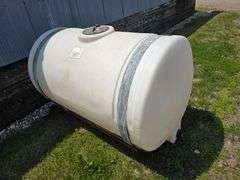 300 Gallon Poly Sprayer Tank with Saddle