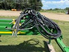 2014 John Deere 1770NT Planter, *Has 2021 Exact Emerge Update*, Hydraulic Downforce, 500 Gallon Liqu