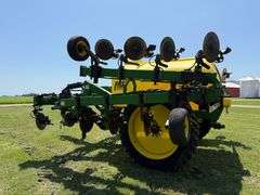 2012 Fast 8218 Fertilizer Bar, 24 Row 30”, 1,800 Gallon Poly Tank with Bottom Fill, Rear Lights, Non