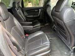 2008 GMC Acadia, 190K Miles, Runs but needs power steering pump and battery, Selling AS IS, VIN:1GKE