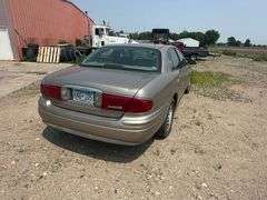 2003 Buick LeSabre Limited, 3.8L Engine, Automatic Transmission, Approx 180,000 Miles, Radio, Runs a