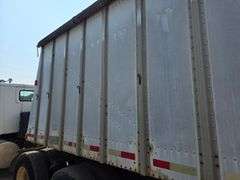 1982 Merritt 42’ Grain Trailer, 67” Sides, Spring Ride, Shur-lock Roll Tarp, 11R24.5 Tires, VIN: IMT