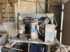 1500 Gallon Dari-Kool Bulk Tank with Washer and Compressor, Working Unit When Cows Where Sold 1 Year