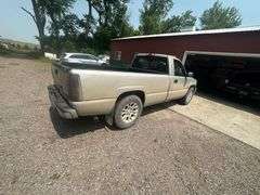 2007 GMC 1500 4x2 Pickup, 8’ Box, V6 Engine, Automatic Transmission, 196,000 Miles, Transmission Reb