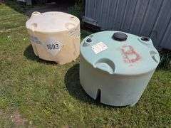 2 Poly Tanks, Approx 100 Gallons, Buying Both for One Money