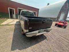 2007 GMC 1500 4x2 Pickup, 8’ Box, V6 Engine, Automatic Transmission, 196,000 Miles, Transmission Reb